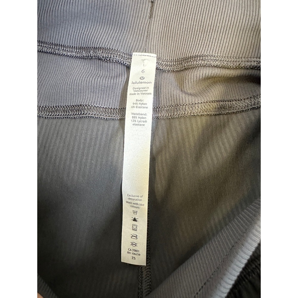 Lululemon Dance Studio Crop Pants 25" Size 6 Graphite Gray Stripe Lightweight - Picture 9 of 16